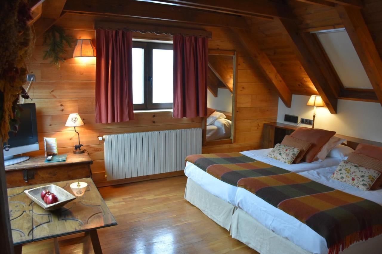 Hotel Val De Ruda バケイラ・ベレット エクステリア 写真
